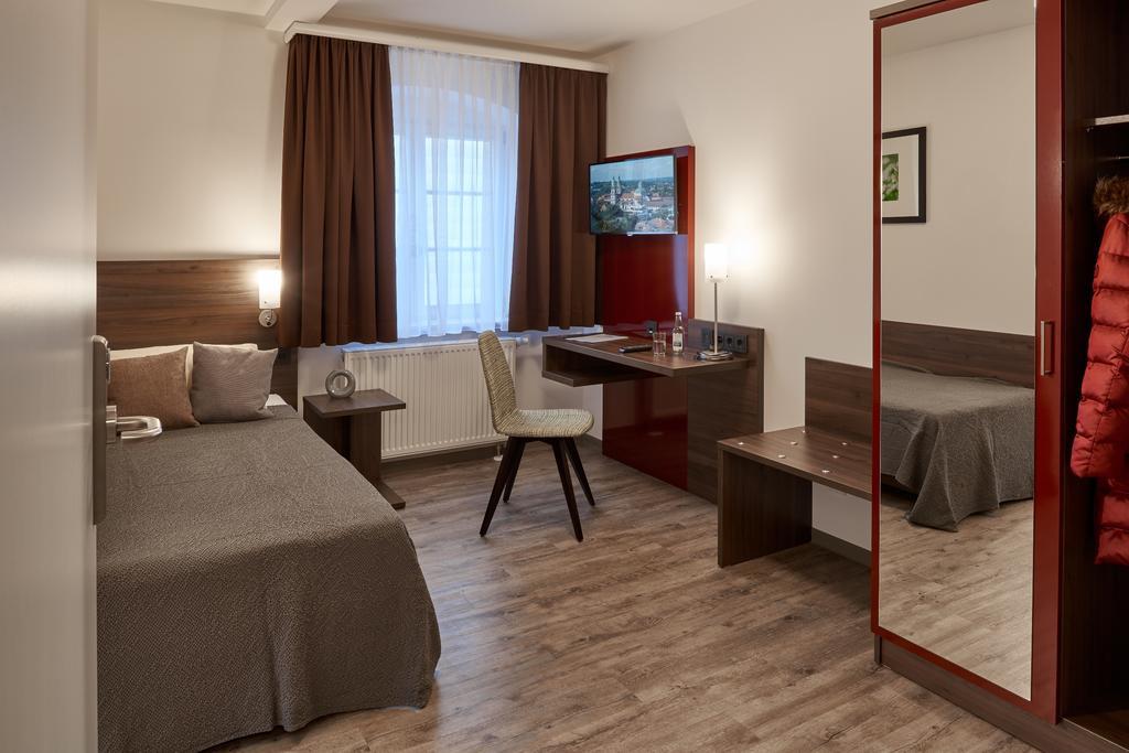 Elia Hotel Кемптен Екстер'єр фото
